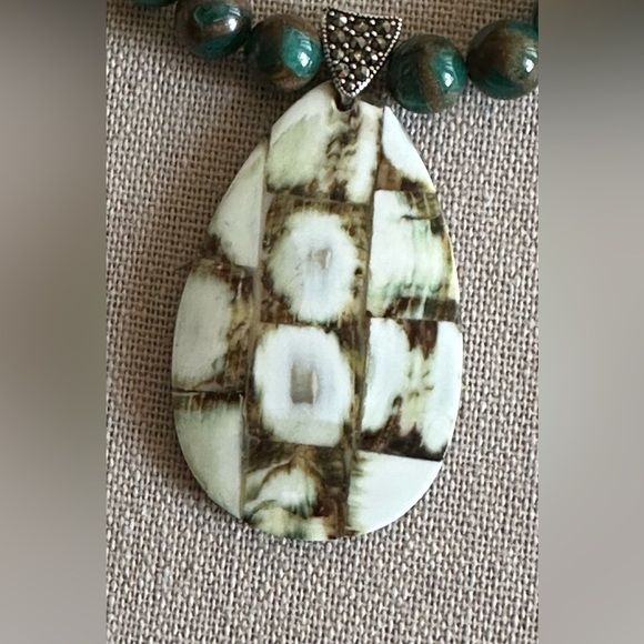 22 inch Green Agate bead necklace NWOT - Picture 6 of 12